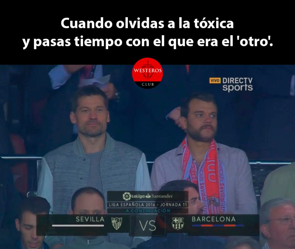 Jaime y Euron viendo un partido de fútbol