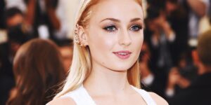 02 El nuevo tatuaje de Sophie Turner seria un SPOILER del final de Game of Thrones