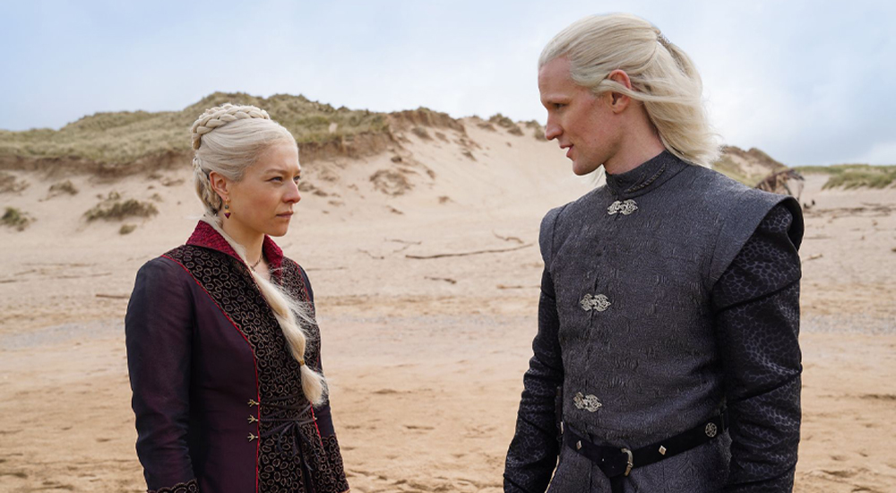 Emma D'Arcy y Matt Smith caracterizados como Rhaenyra y Daemon Targaryen, respectivamente.